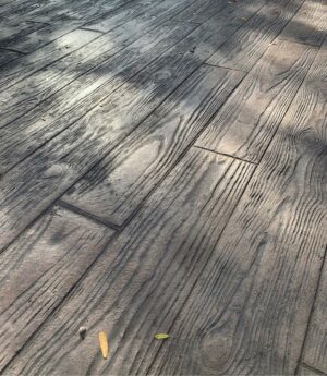 béton imprimé bois