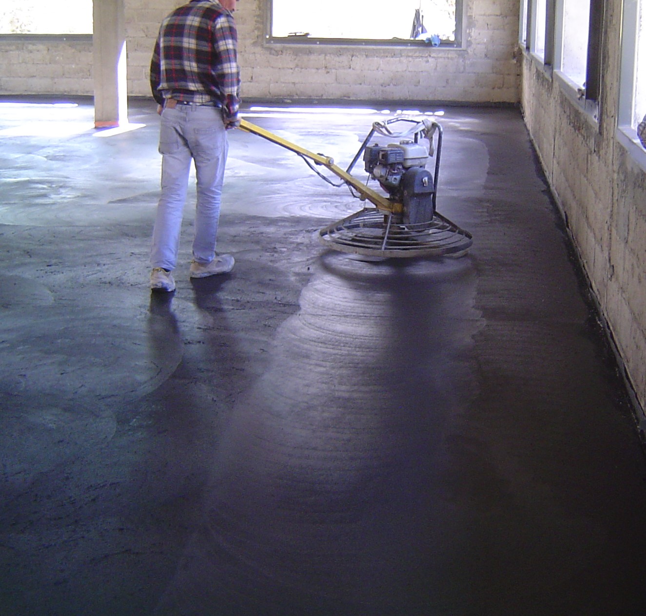 Le béton quartzé avantage, utilisation et prix Tout sur le béton