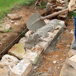 monter un mur en pierre