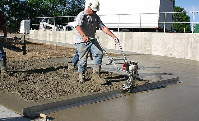 Brise béton vibration control
